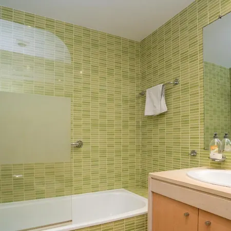 Well-appointed In Corcovada, *
